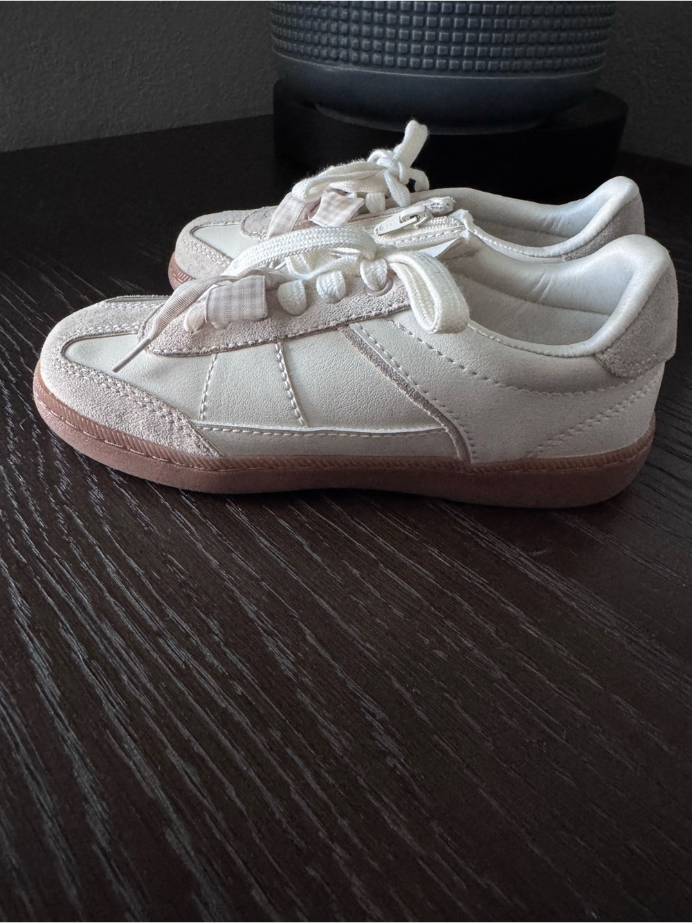Zara Kids Girls Cream and Gum Sole Lace-Up Sneakers with Gingham Bow - Picture 5 of 11